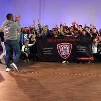 Stahl:Hart gegen Mobbing - extra.image
