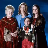 Halloweentown 2 - extra.image